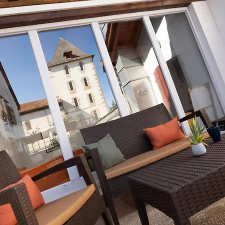 Lastiry Hotel Sare